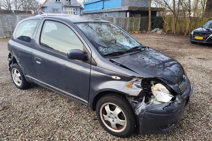 undefined Toyota Yaris fra 2004