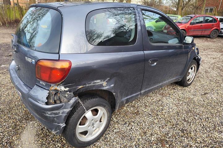 undefined Toyota Yaris fra 2004