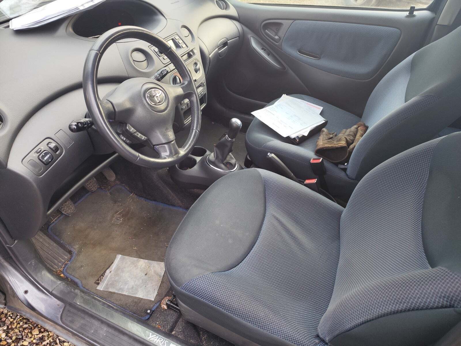 undefined Toyota Yaris fra 2004