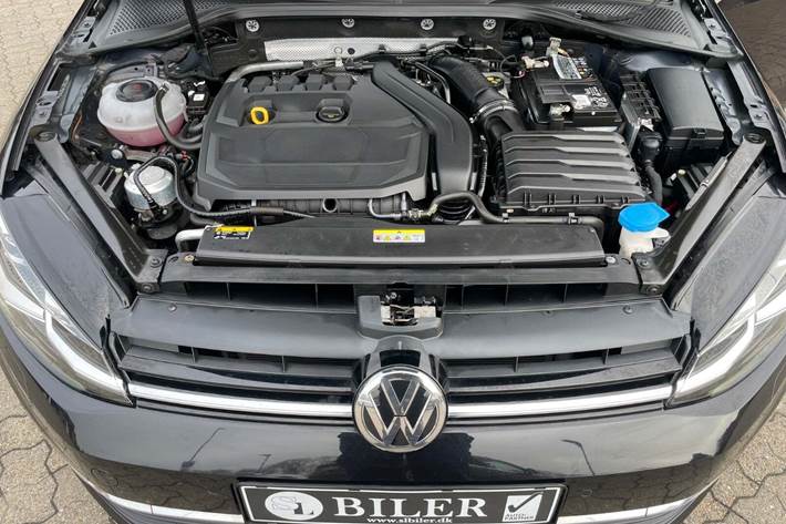 Sort VW Golf VII fra 2020