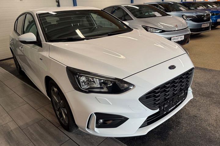 Hvid Ford Focus fra 2019