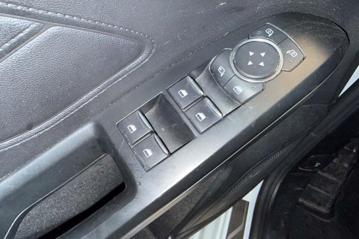 Hvid Ford Focus fra 2019