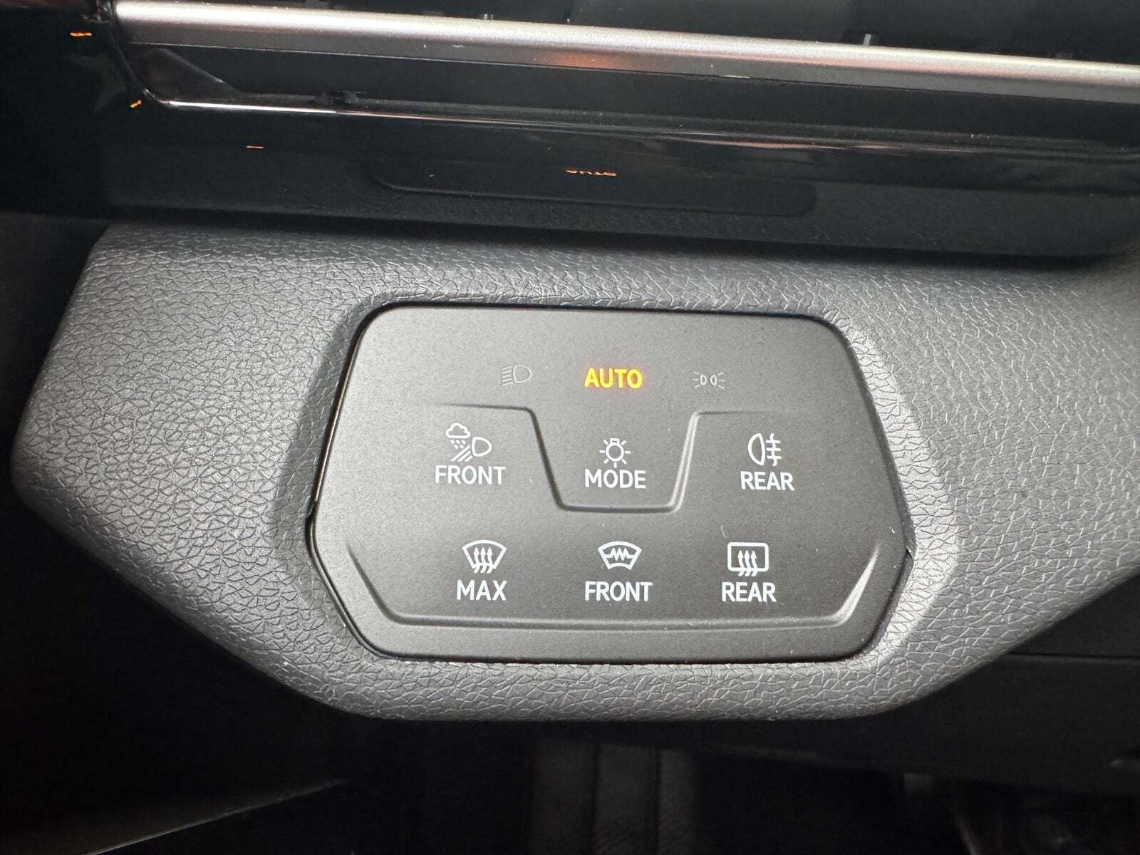 Hvid VW ID.4 fra 2024