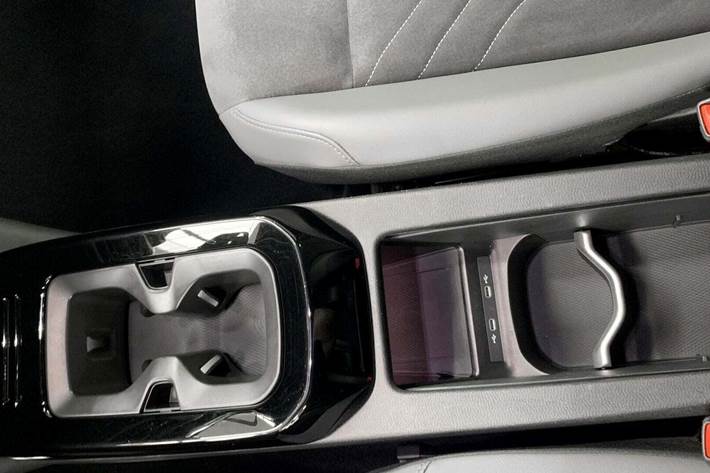 Blå VW ID.4 fra 2023