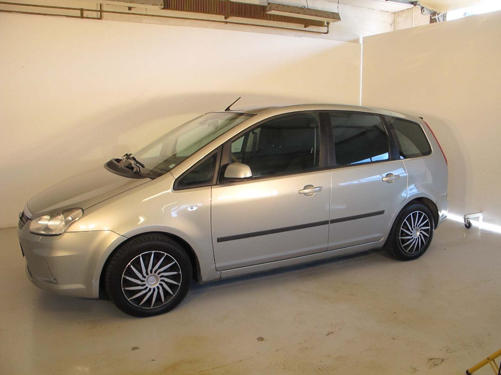 undefined Ford C-MAX fra 2009