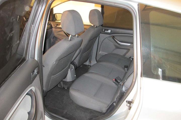 undefined Ford C-MAX fra 2009