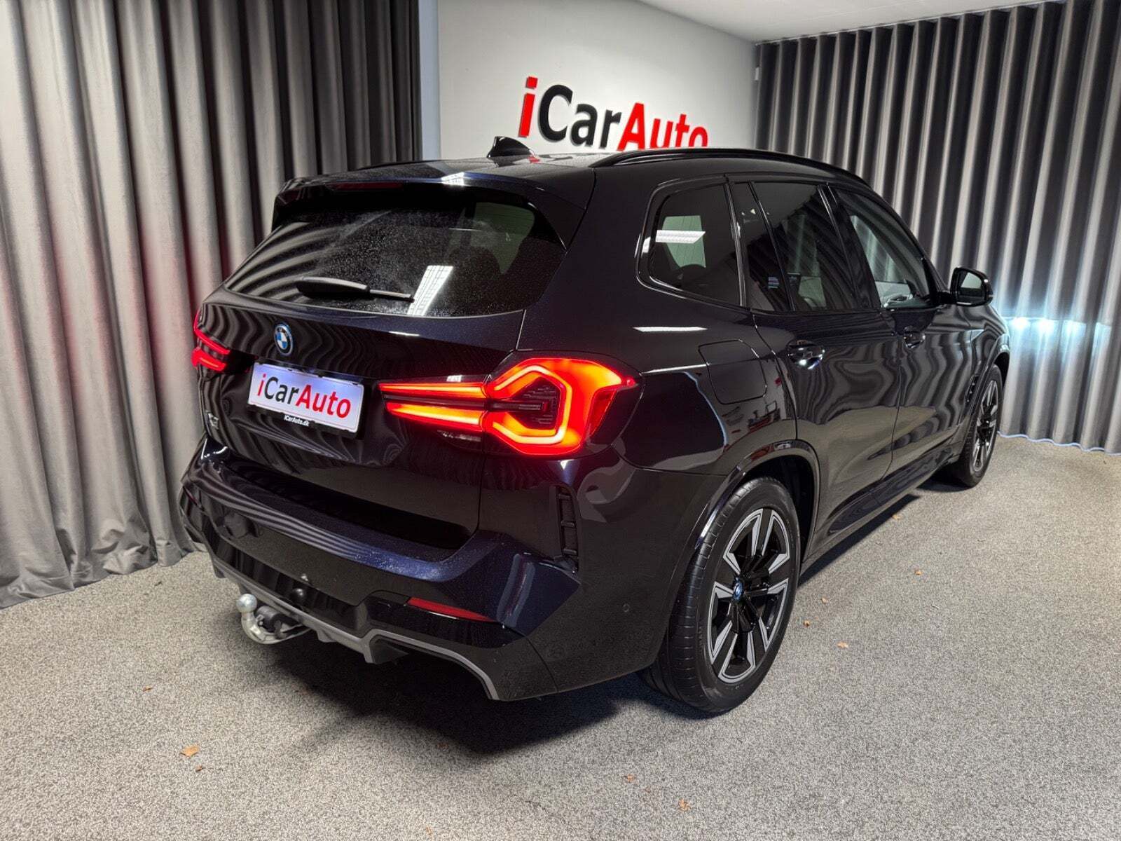 BMW iX3 Charged M-Sport