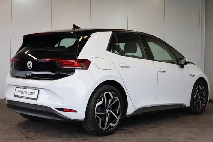 Hvid VW ID.3 fra 2021