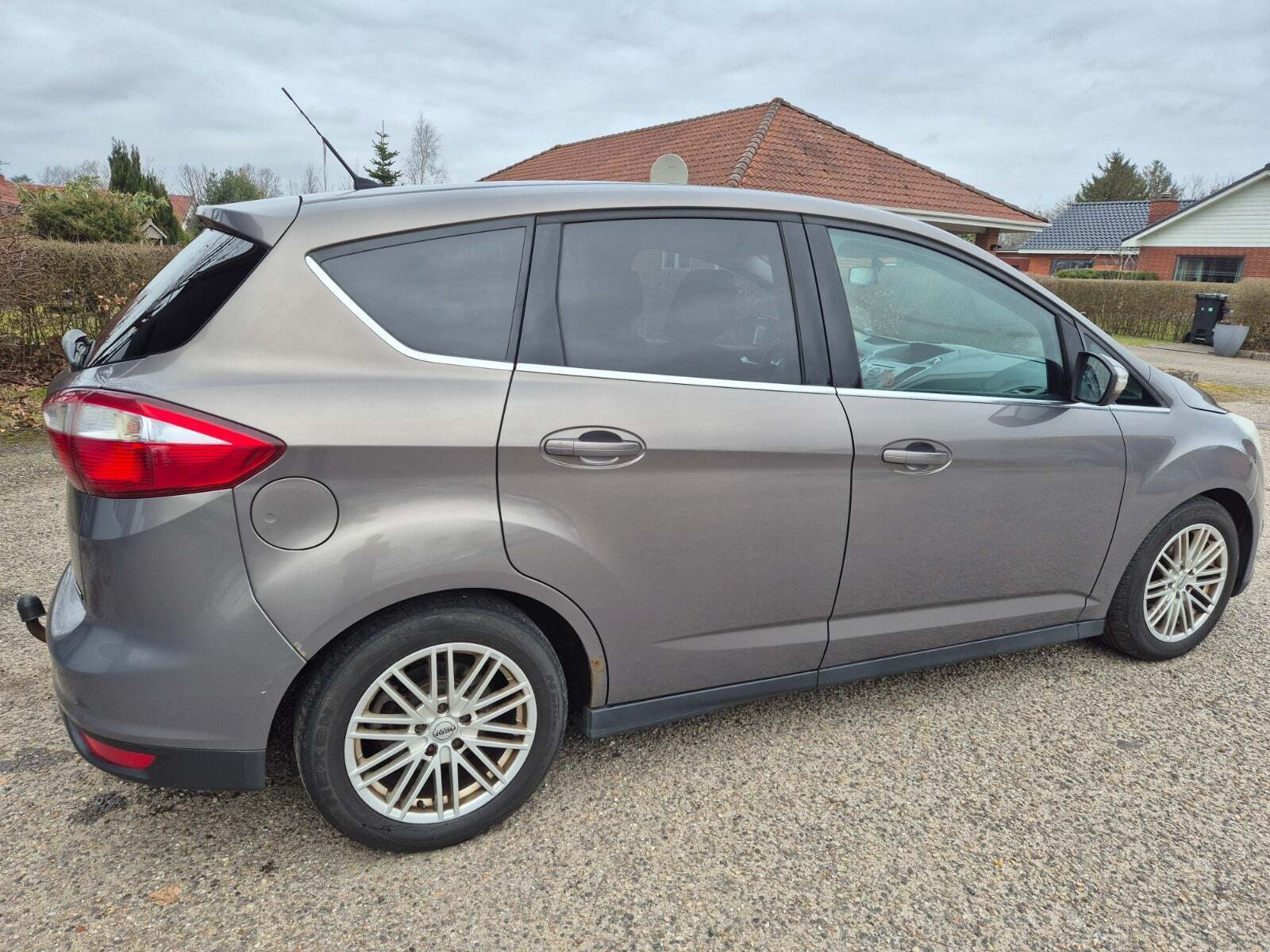 Ford Grand C-Max 1,6 TDCi 95 Titanium