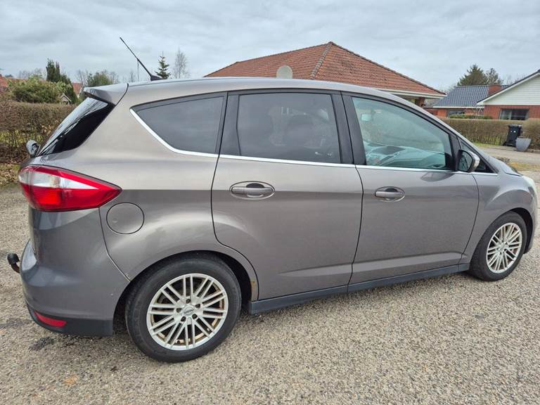 Ford Grand C-Max 1,6 TDCi 95 Titanium