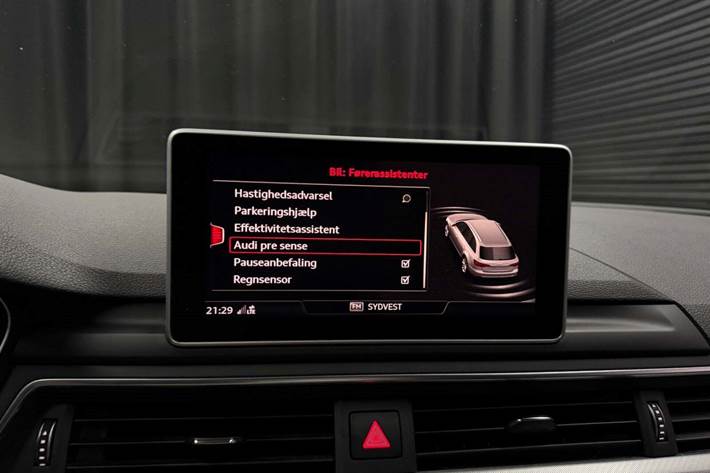 Sølv Audi A4 fra 2019