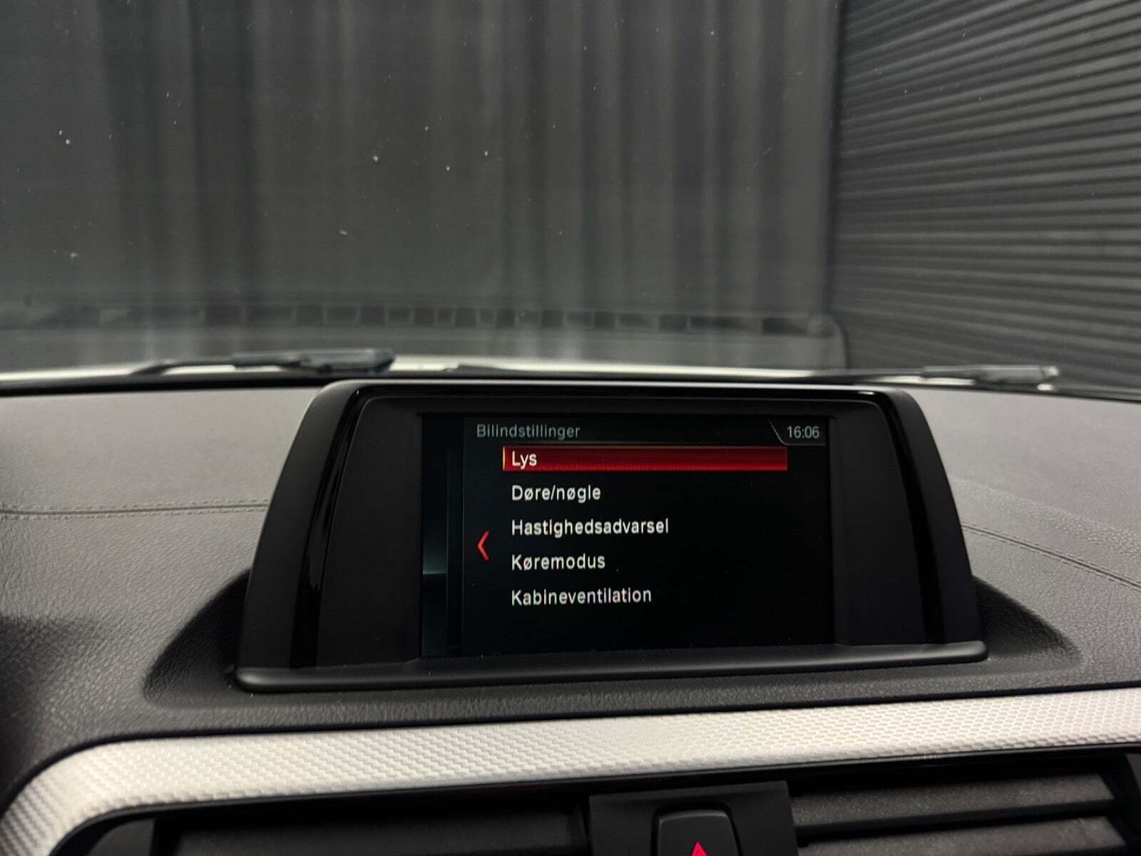 Hvid BMW 120d fra 2018