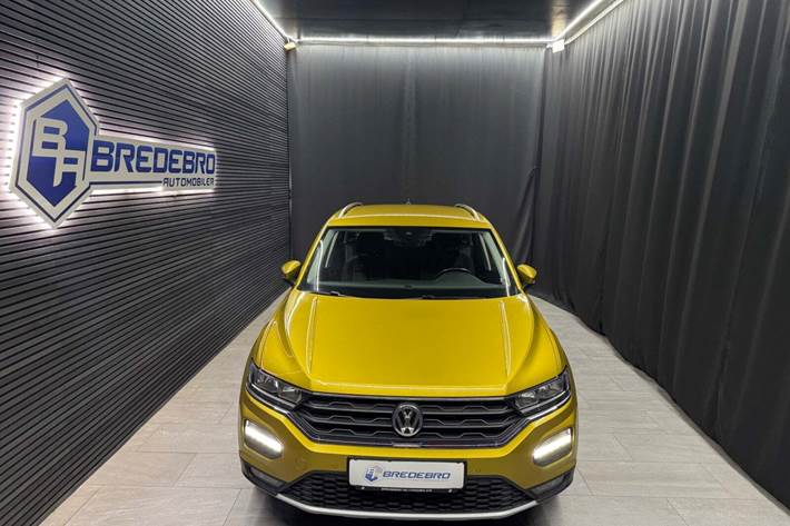 Gul VW T-Roc fra 2018