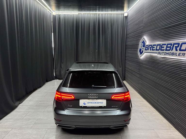 Audi A3 1,4 e-tron S-line Sportback S-tr.