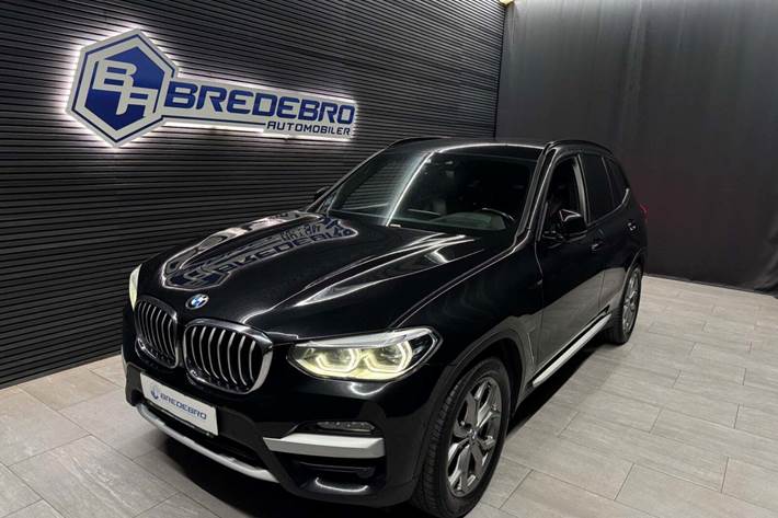Sort BMW X3 fra 2019