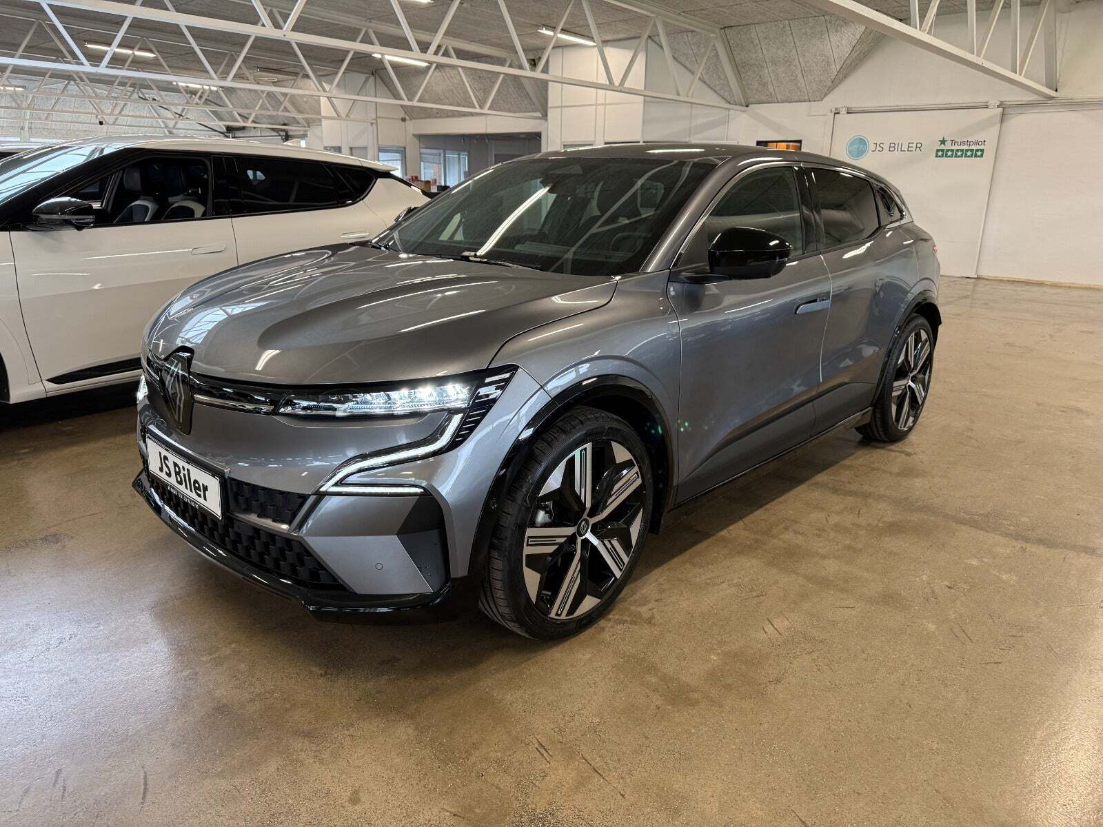 Renault Megane E-Tech 60 Iconic