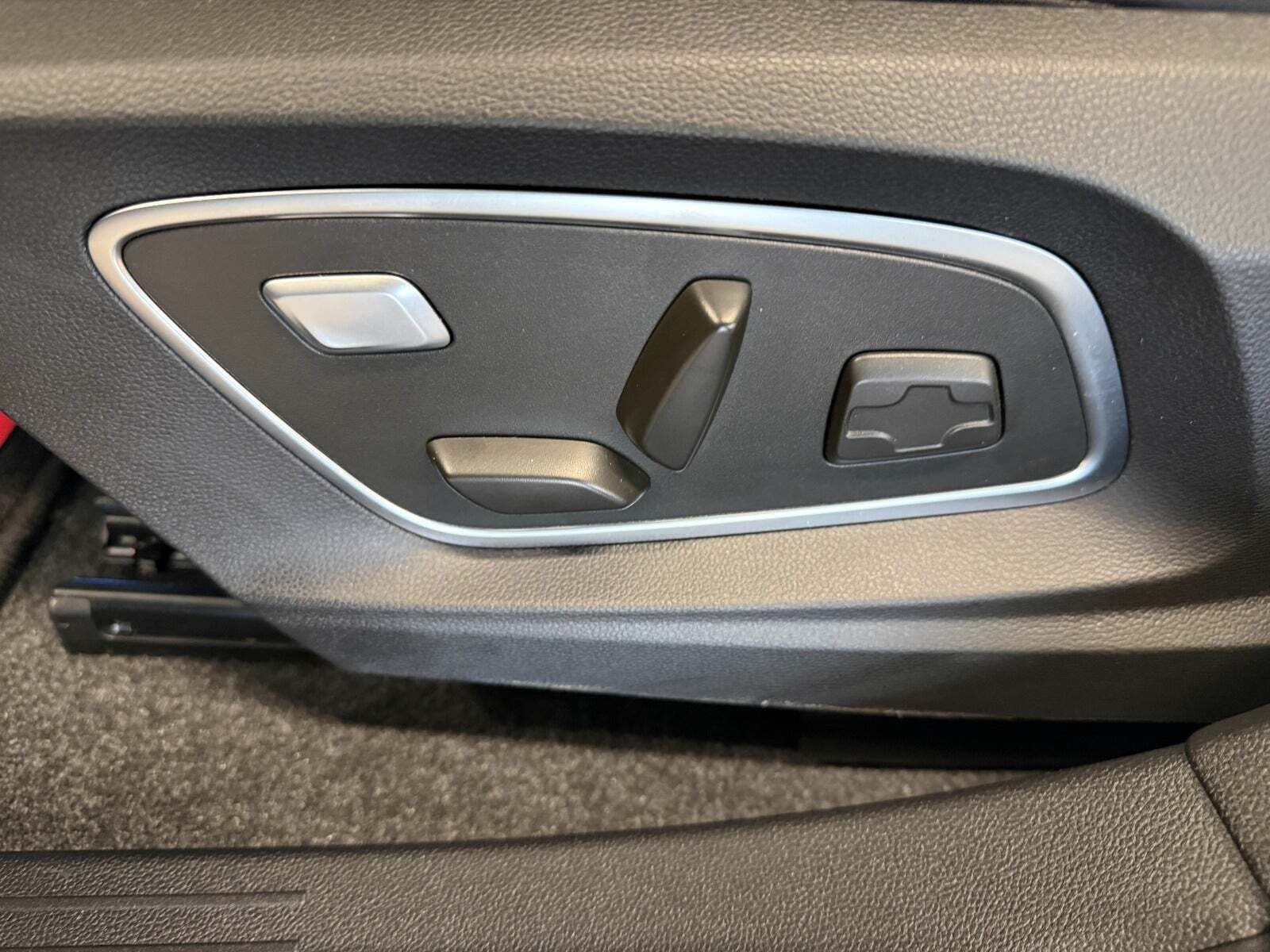 Renault Megane E-Tech 60 Iconic