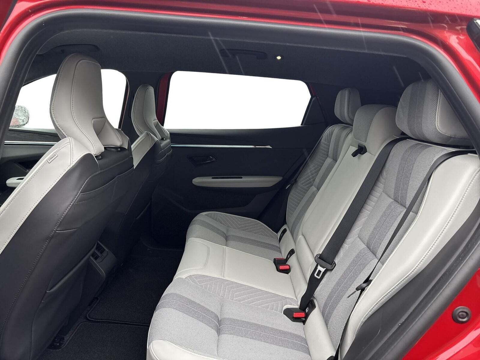 Renault Scenic E-Tech 87 Iconic