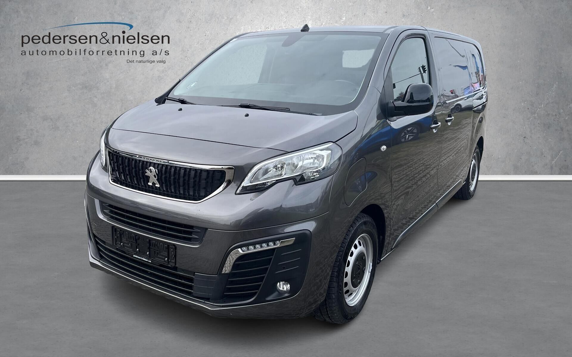 Peugeot e-Expert L2 EL Premium 136HK Van Aut.