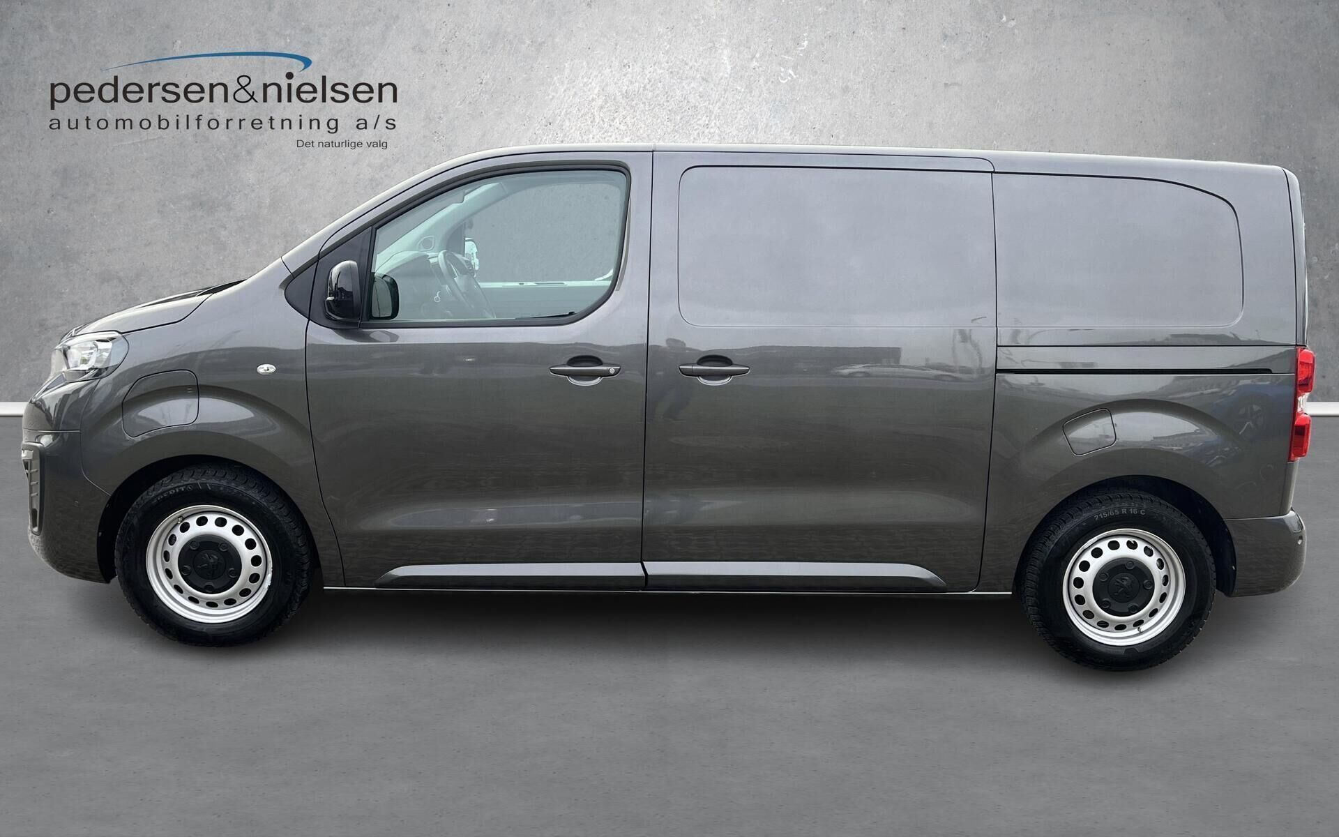 Peugeot e-Expert L2 EL Premium 136HK Van Aut.