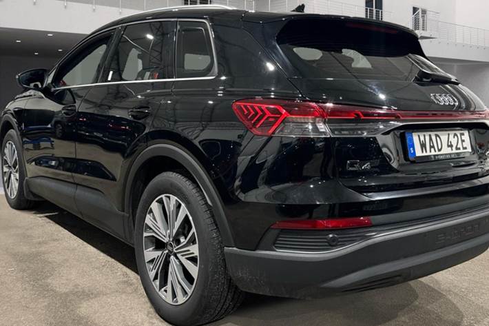 Sort Audi Q4 e-tron fra 2023