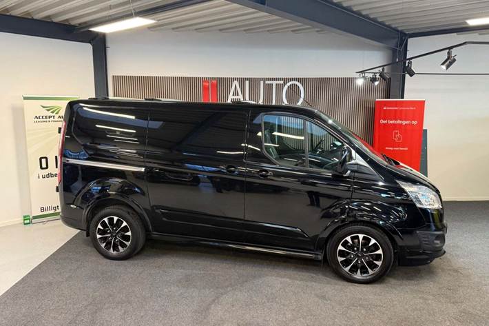 Sort Ford Transit Custom 290S fra 2017