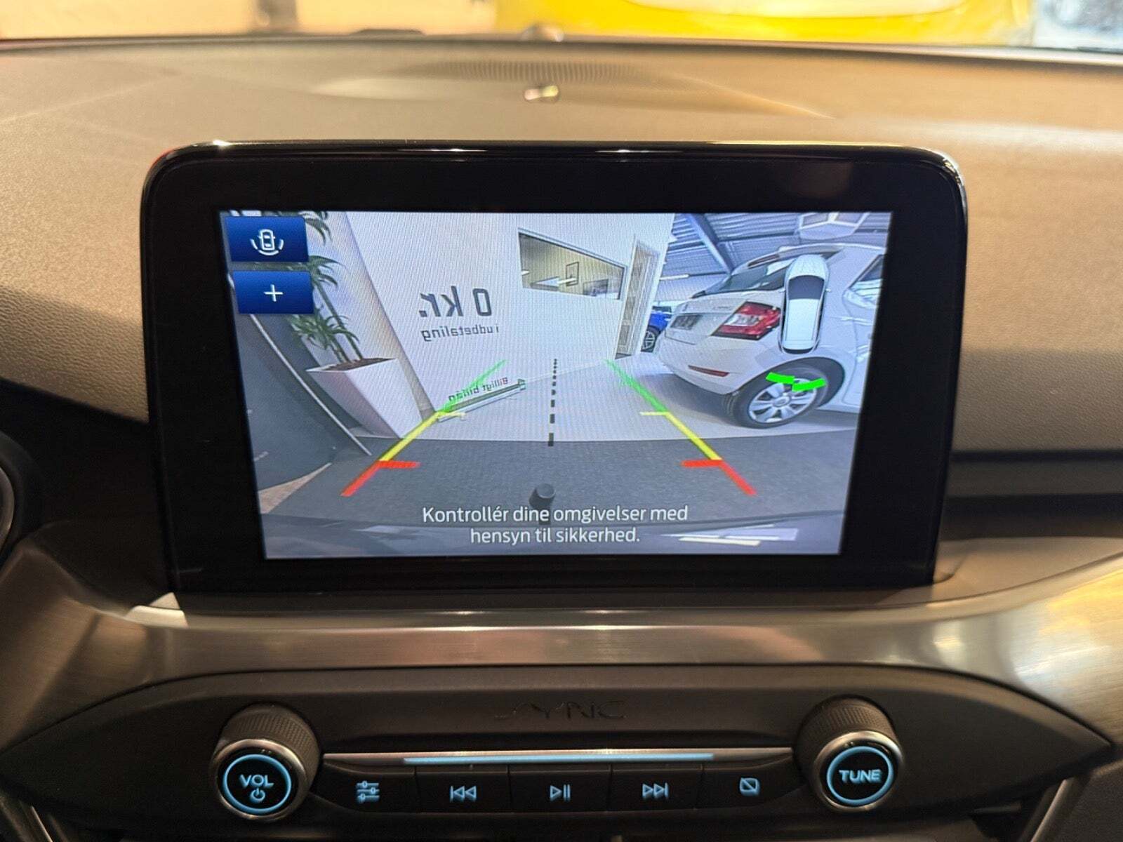 Grå Ford Focus fra 2018