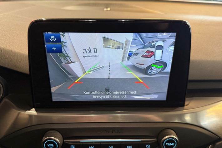 Grå Ford Focus fra 2018