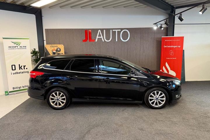 Sort Ford Focus fra 2016