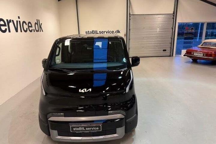 Sort Kia PV5 fra 2026 set udefra