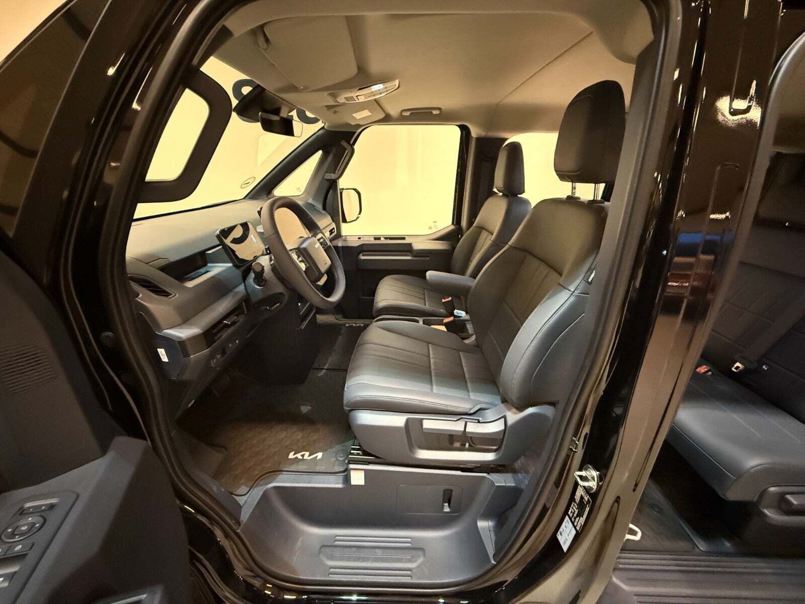 Kia PV5 71 Long Range Prestige