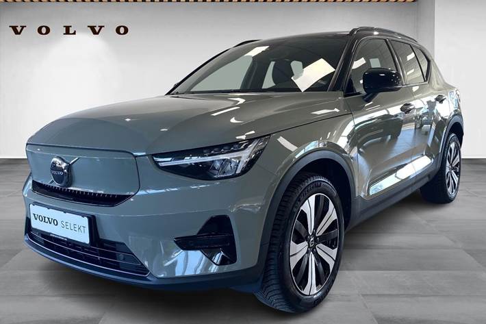 Grøn Volvo XC40 fra 2023