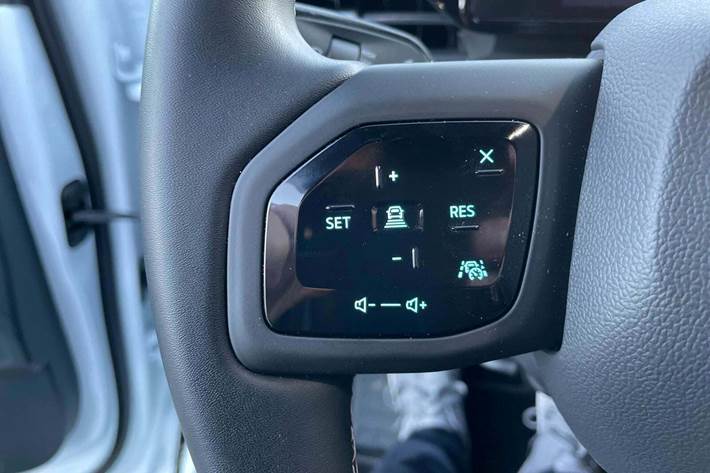 Hvid Ford Capri fra 2025