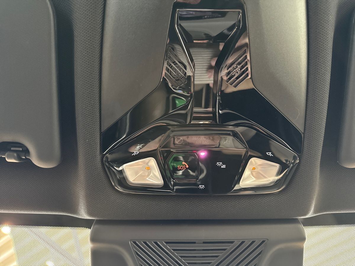 Sort BMW iX1 fra 2023