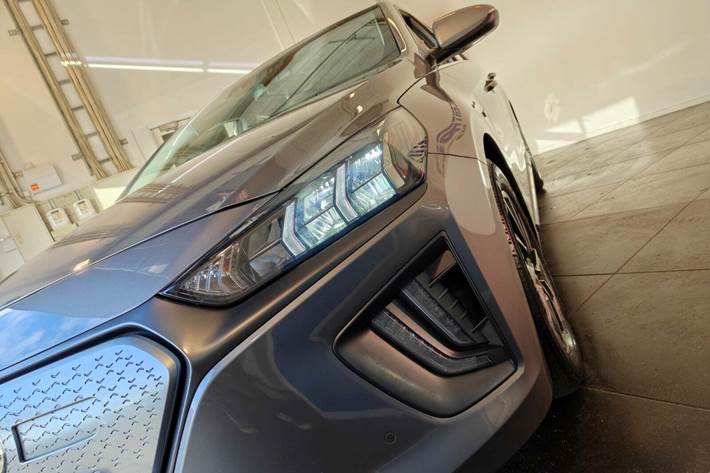 Sort Hyundai Ioniq fra 2020