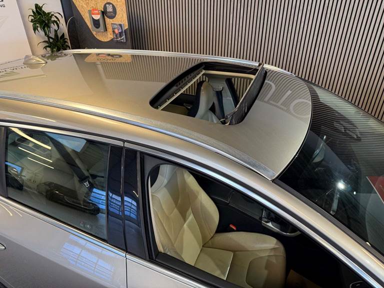 Volvo V60 1,6 T3 150 Summum