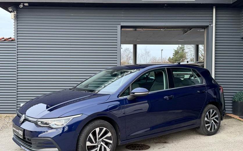 VW Golf VIII 1,4 eHybrid DSG
