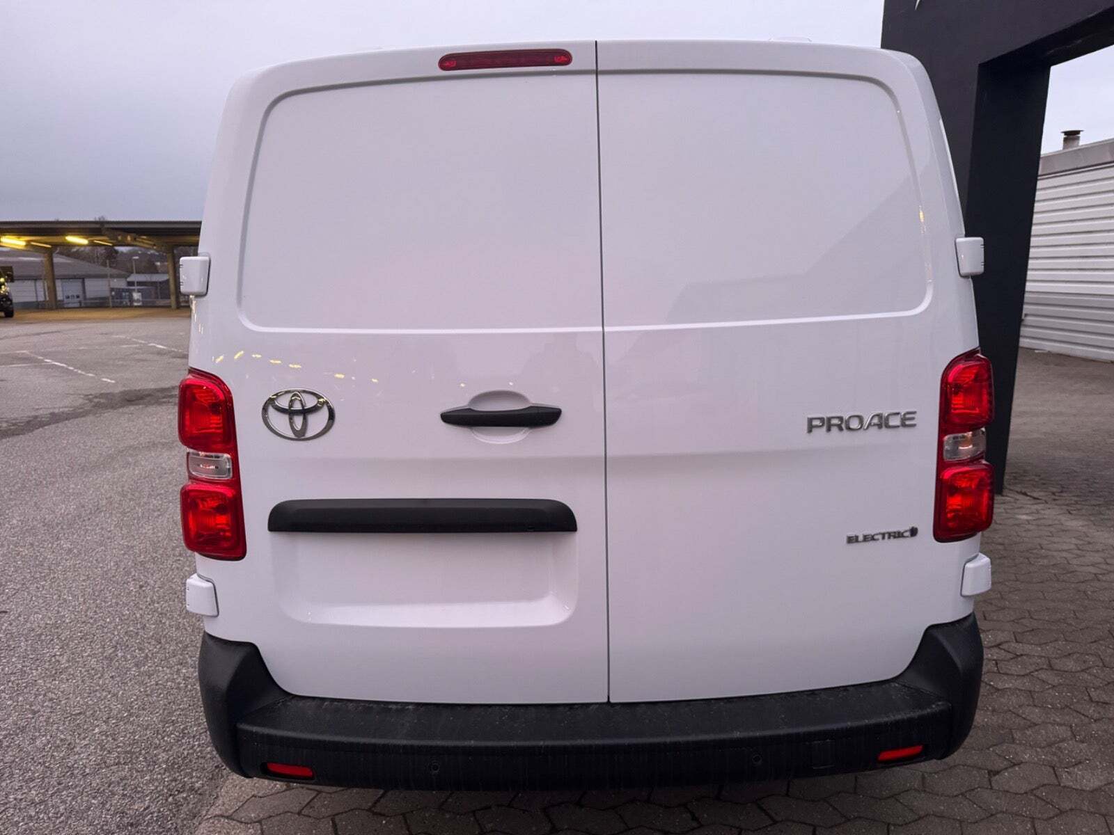 Toyota ProAce 75 Long Comfort