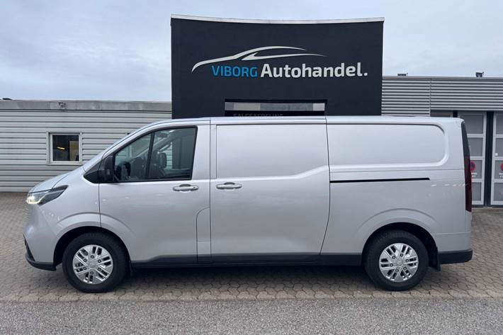 Sølv Maxus e-Deliver 7 fra 2025