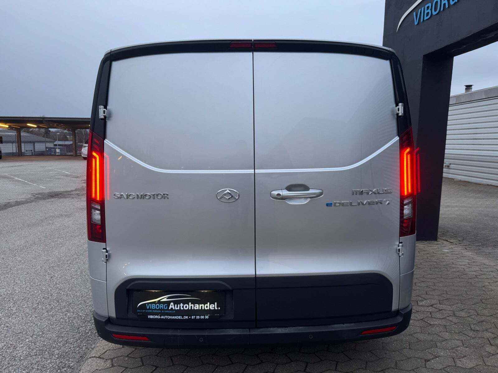 Maxus e-Deliver 7 88 L2H1 Kassevogn