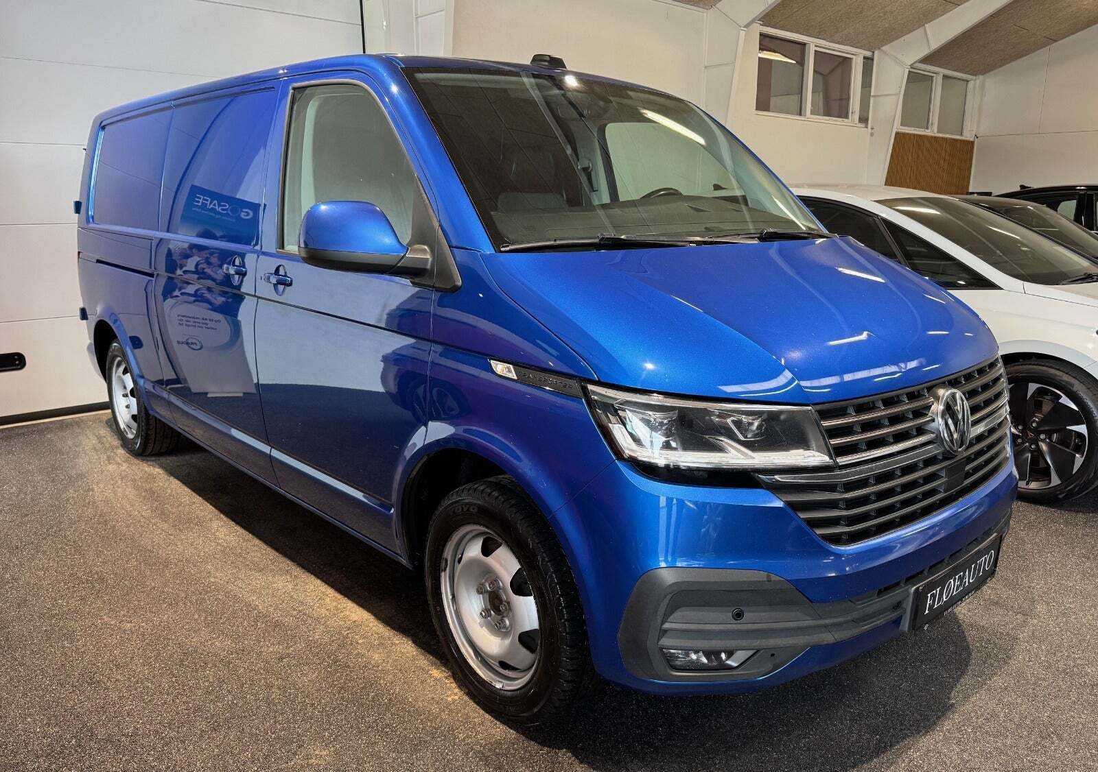 VW Transporter 2,0 TDi 199 Kassevogn DSG 4Motion lang