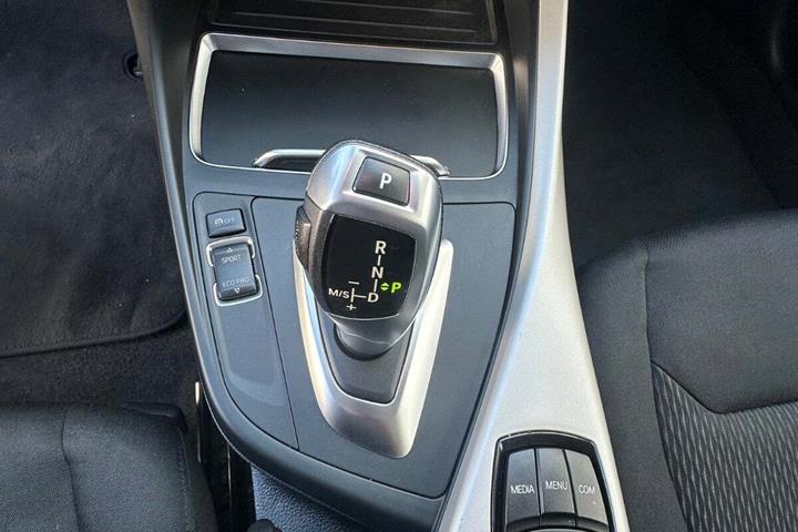 Sort BMW 118i fra 2018