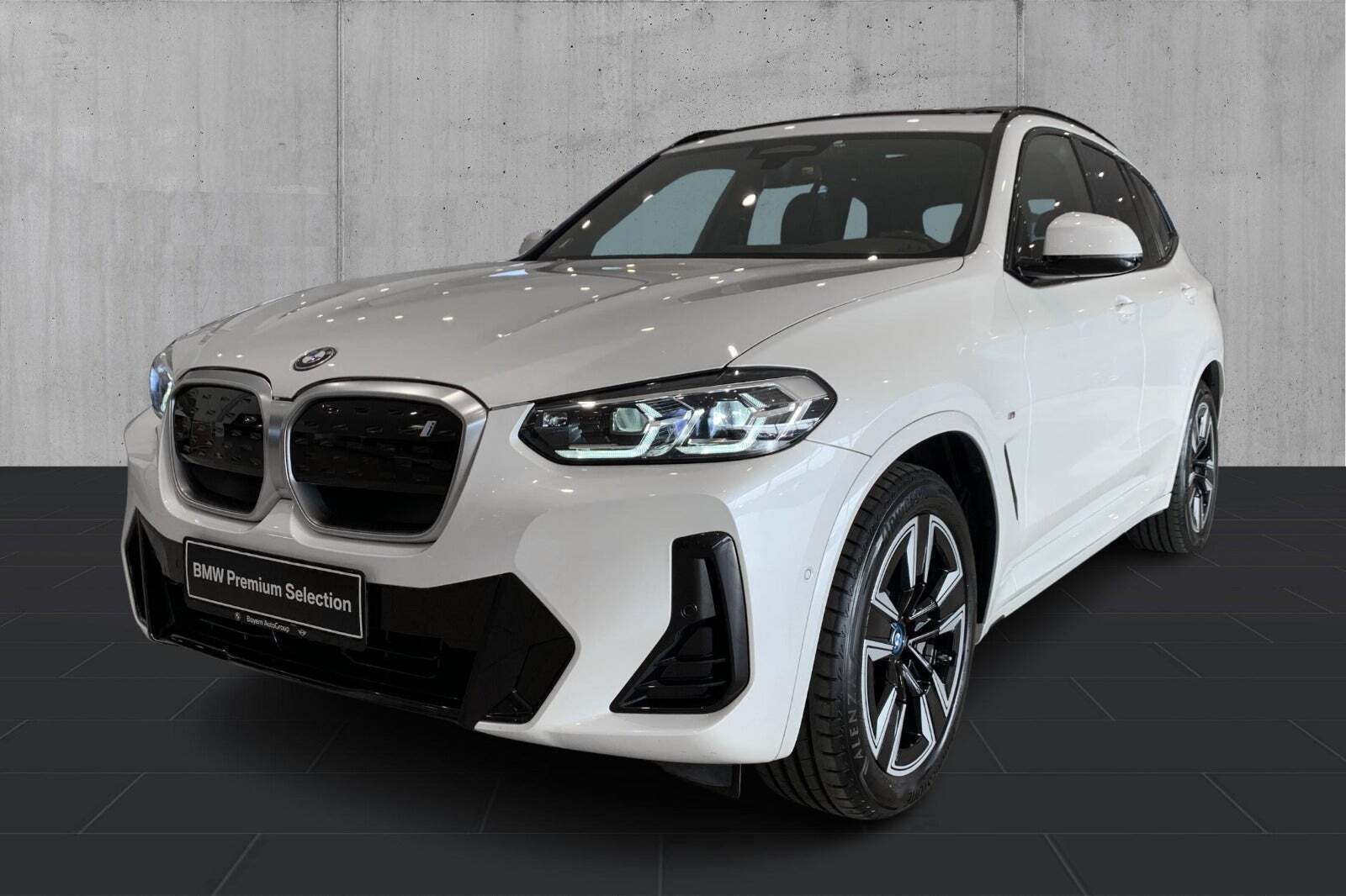 BMW iX3 Charged M-Sport
