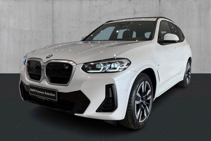 Hvid BMW iX3 fra 2023