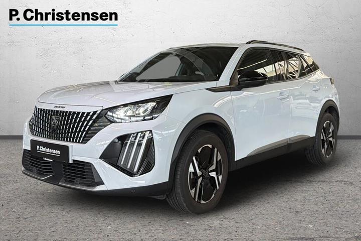 Hvid Peugeot 2008 fra 2023 set udefra