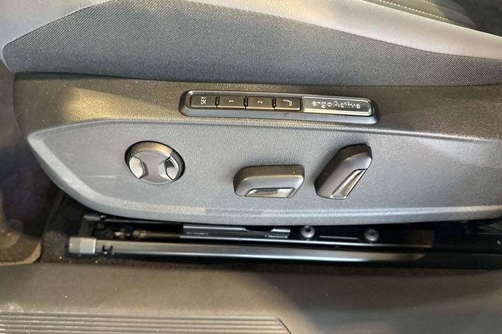 Sølv VW ID.4 fra 2025