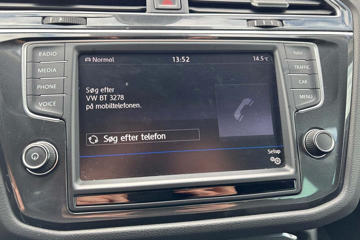 Hvid VW Tiguan fra 2017