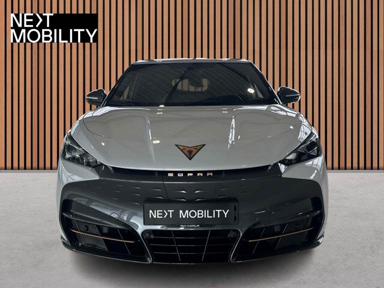 Cupra Tavascan 77 Adrenaline