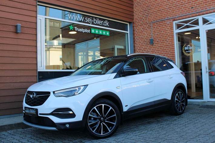 Hvid Opel Grandland X fra 2021