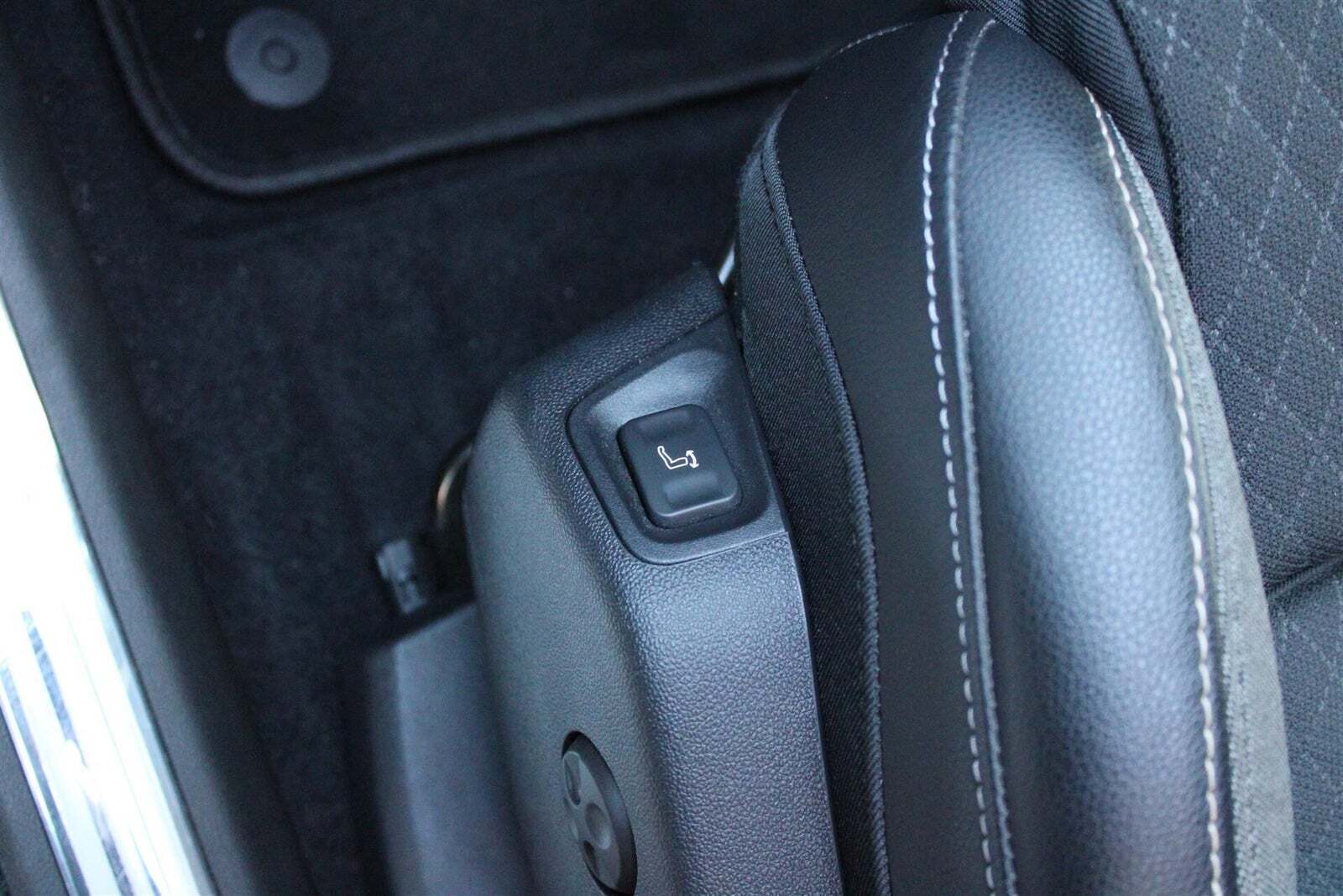 Opel Grandland X 1,6 Hybrid Cosmo Prestige aut.